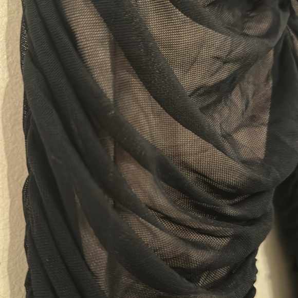 PRETTY LITTLE THING Black ruched fully lined brand new leggings Sz.12 with tags - Picture 4 of 12